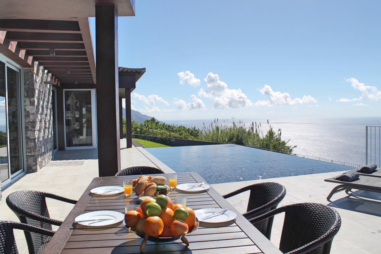 Ourmadeira - Cliffscape, Panoramic Seaviews Villa Estreito Da Calheta Kültér fotó